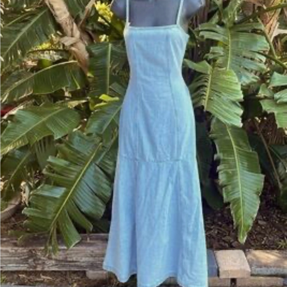 NEW Light Wash Blue Denim Maxi Dress Size Medium
